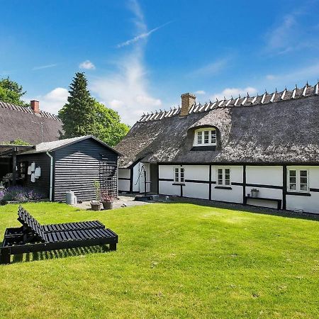 Holiday Home Sibo - 1-5Km From The Sea In Lolland- Falster And Mon By Interhome Stege Exteriör bild